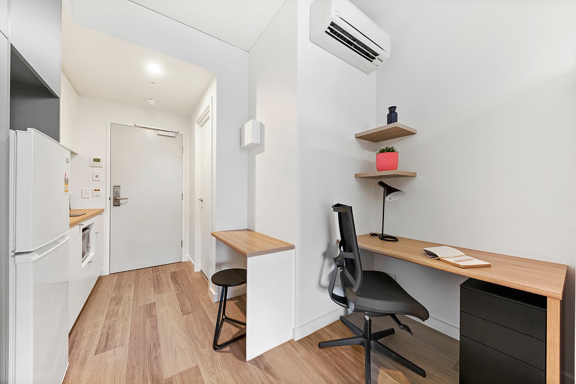 King single bed apartment